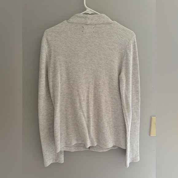 Lou & Grey Womens Ribbed Light Grey Cardigan SZ SM Button Closure Moto Modern - Picture 6 of 8